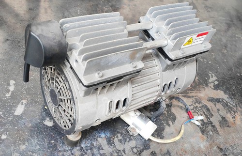 Silent oil less compressor - oil,