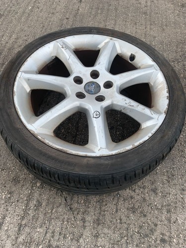 Geniune ford focus - ford,
