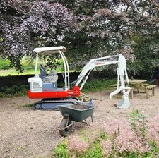 Takeuchi tb016 2013 mini digger excavator