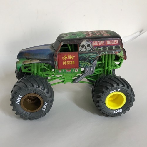 Monster jam grave digger - grave,