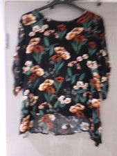 Saloos Ladies Top Size 20