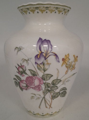 Vintage royal doulton - royal,
