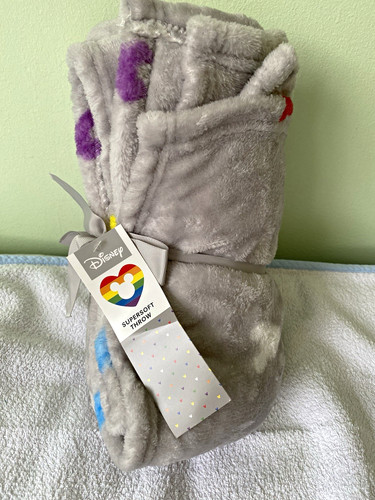 Disney supersoft throw blanket - disney,