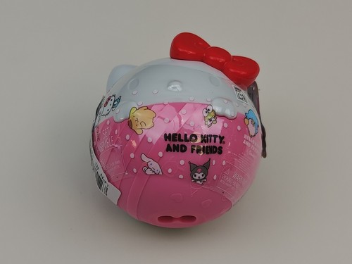 Surprise loves hello - l.o.l., surprise!