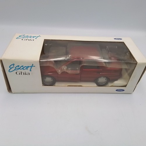 Ford escort ghia diecast model - ford,