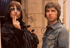 Liam & Noel Gallagher Hand