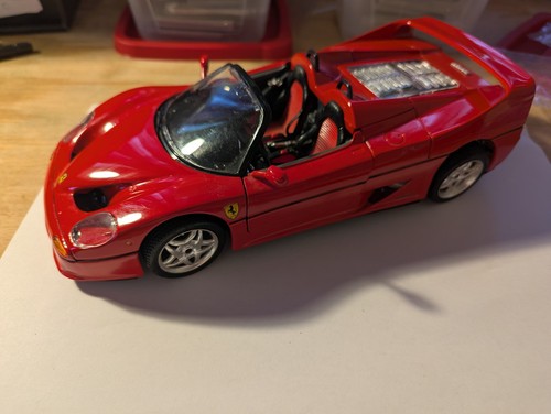 Burago scale diecast - 1/18,