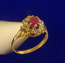 Vintage 9ct Gold RUBY &