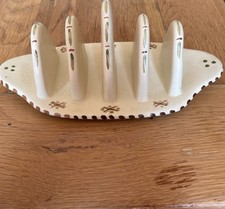 HONITON POTTERY 4 SLICE TOAST RACK