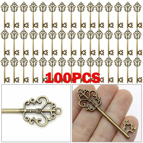 100x key santas - 100x, charms