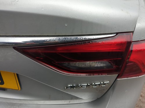 Toyota avensis 2015 - avensis, 2015-2018