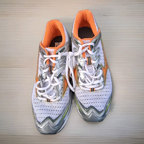 Mizuno mens size wave - mizuno,