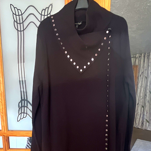 Phase eight black studded open - phase,