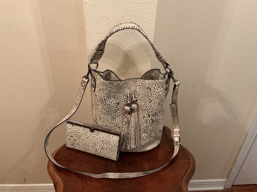 Nwot patricia nash octavia - nwot,