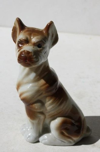 Boxer dog figurine sitting - boxer,