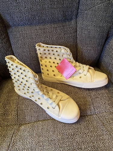 Gold studded baseball boots - baseball,