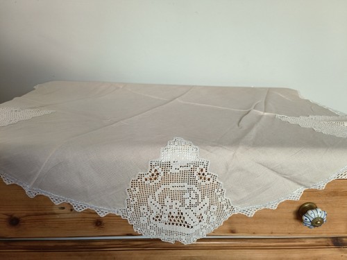 Vtg ecru round crochet lace - ecru,