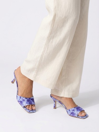 Nwob nine west inya - nwob,