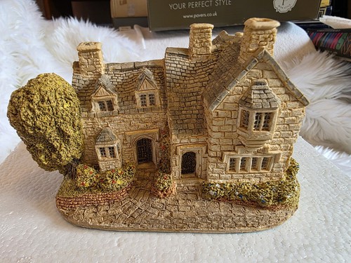 Lilliput lane moreton manor - lane,