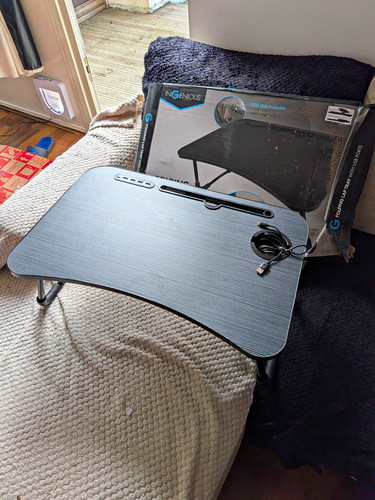 Ingenious foldable lap desk - ingenious,