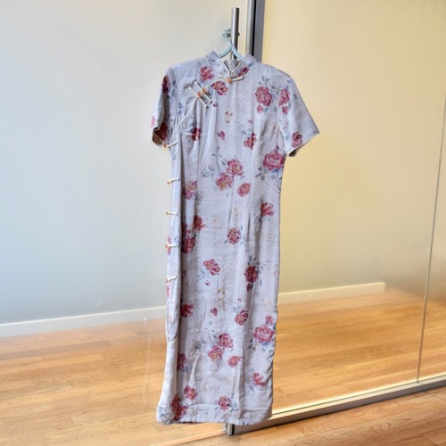 Beige red flora qipao - beige,