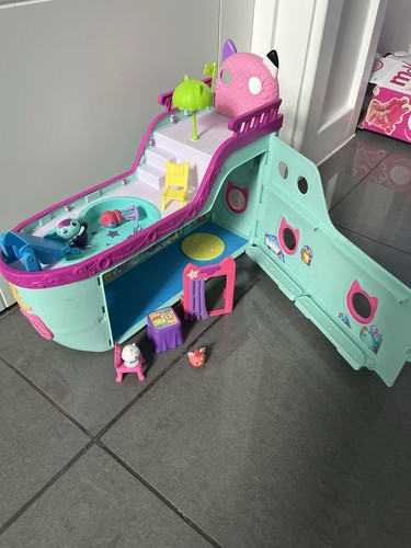 Gabbys dollhouse cat friend - gabbys,