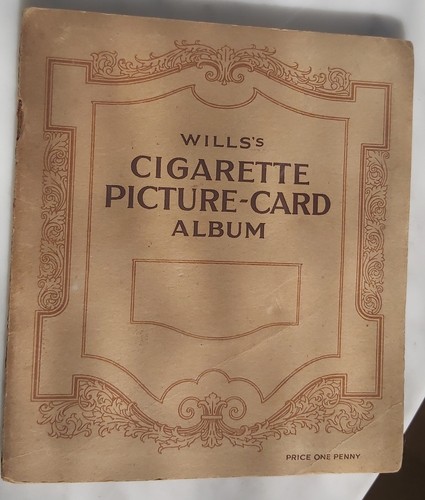 Cigarette cards military - cigarette,