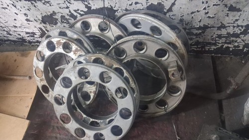 Lorry wheel trim - trim,