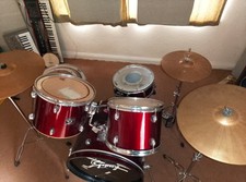 Gretsch black hawk drum kit red 