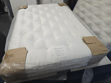 Feather & Black CLIFTON