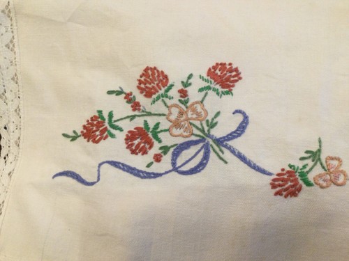 Vtg hand embroidered stitched - vtg,
