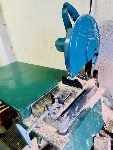 Makita 240v with bench - , wood