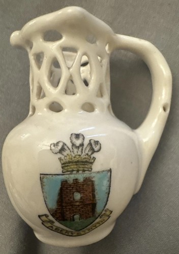 Puzzle jug crested - puzzle, ware