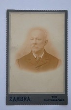 CABINET CARD OF A VICTORIAN