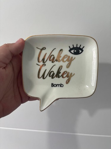 Bomb cosmetics wakey - cosmetics,