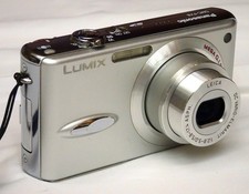 Panasonic LUMIX DMC-FX8 5.0MP Digital Camera - Silver