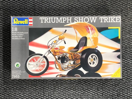Revell vintage triumph - -,