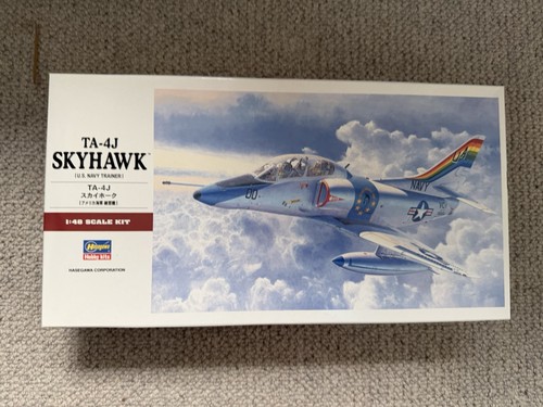 Hasegawa skyhawk 1 48 - ta-4j, 1:48