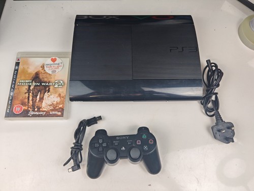 Playstation ps3 super slim - 3,