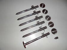 Bank sticks stage stands - /,