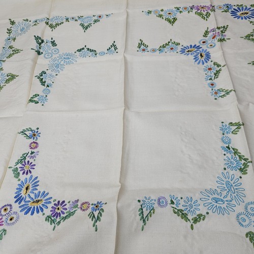 Needlework linen tablecloth - linen,