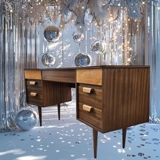 Midcentury Walnut Uniflex Walnut Concave Desk Designed By Gunther Hoffstead SG6