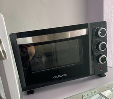 20L Mini Oven/microwave Cookworks, Brand New Just no Longer  needed.