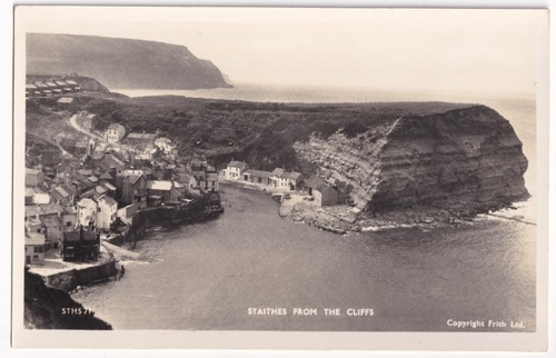 Staithes fishing village - fishing,