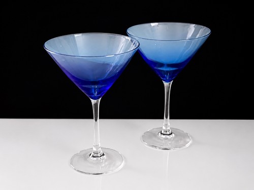 Vtg cobalt blue large - blue,