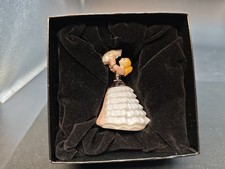 Royal Doulton Miniature Ladies Bone China Figurine  2.5"H  Susan M208 2003 (187)
