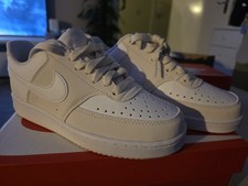 Brand New Nike Court Vision