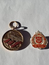 2 Union badges,one silver