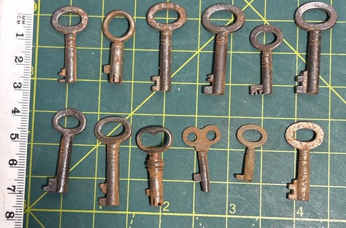 Antique job lot assorted - job, 12