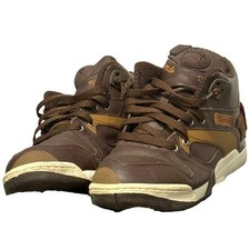 VNDS Reebok Court Victory Pump